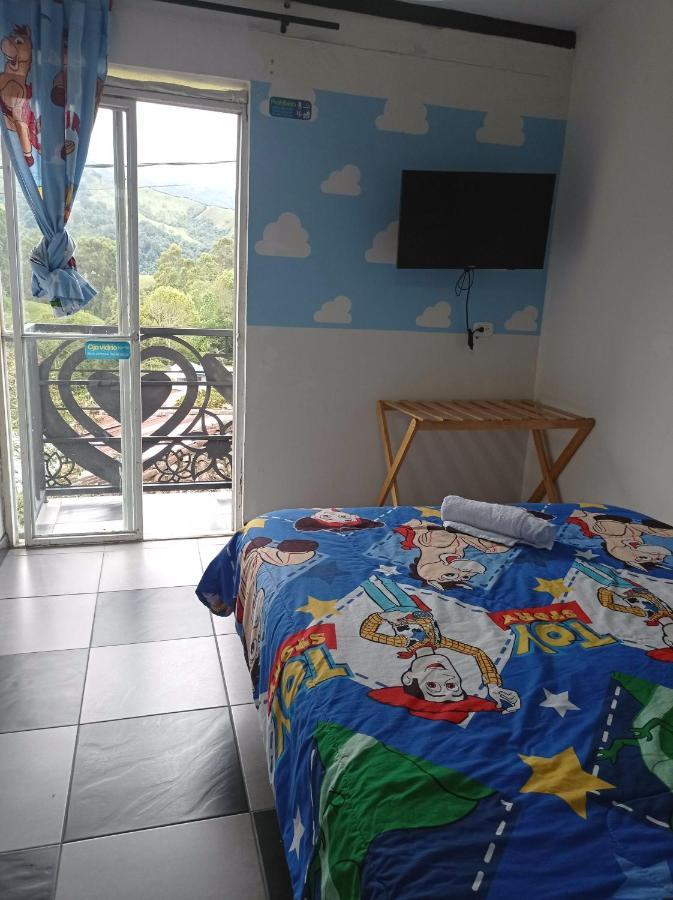 Hotel Combi, 2 Good 4 Less Salento Exterior foto