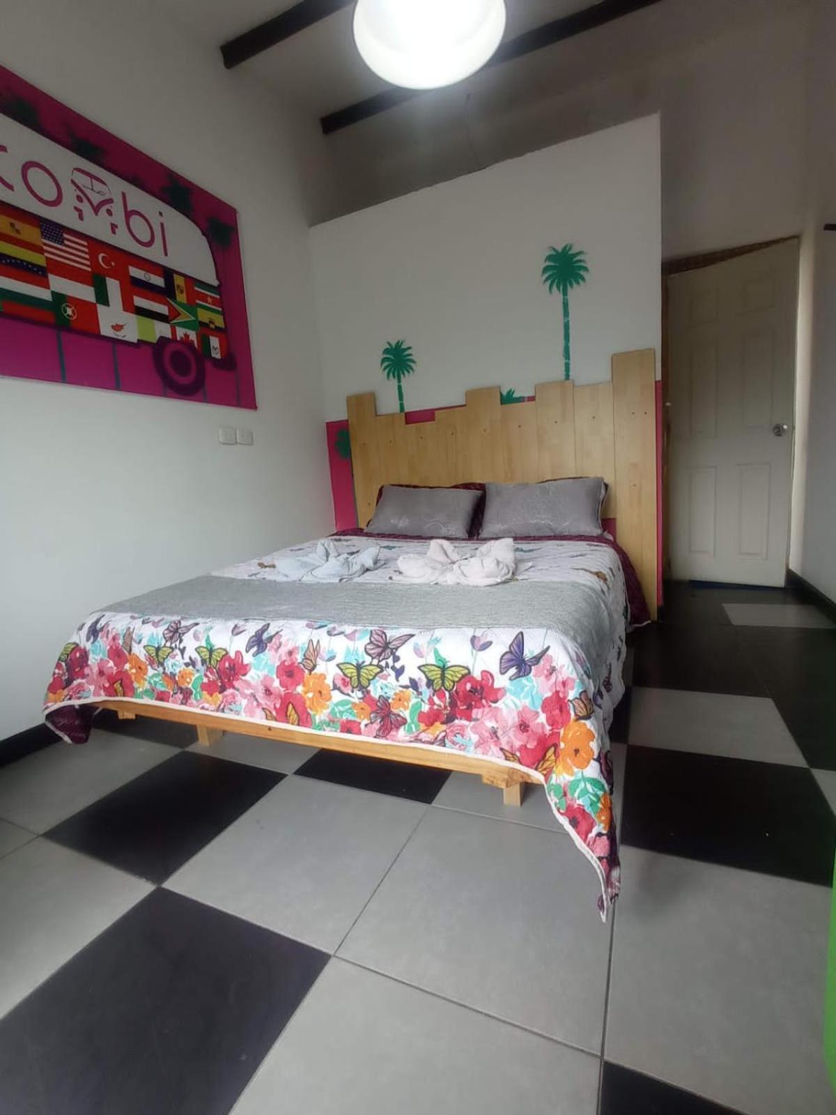 Hotel Combi, 2 Good 4 Less Salento Exterior foto