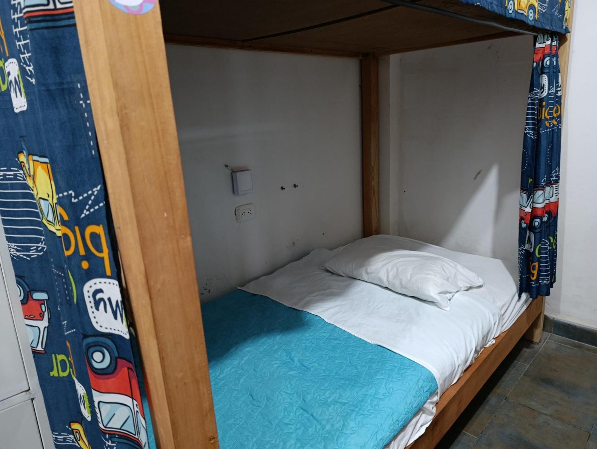 Hotel Combi, 2 Good 4 Less Salento Exterior foto